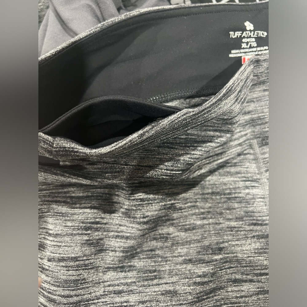 SOLD Tuff Athletics XL White Grey Black Mix - Picture 5 of 6